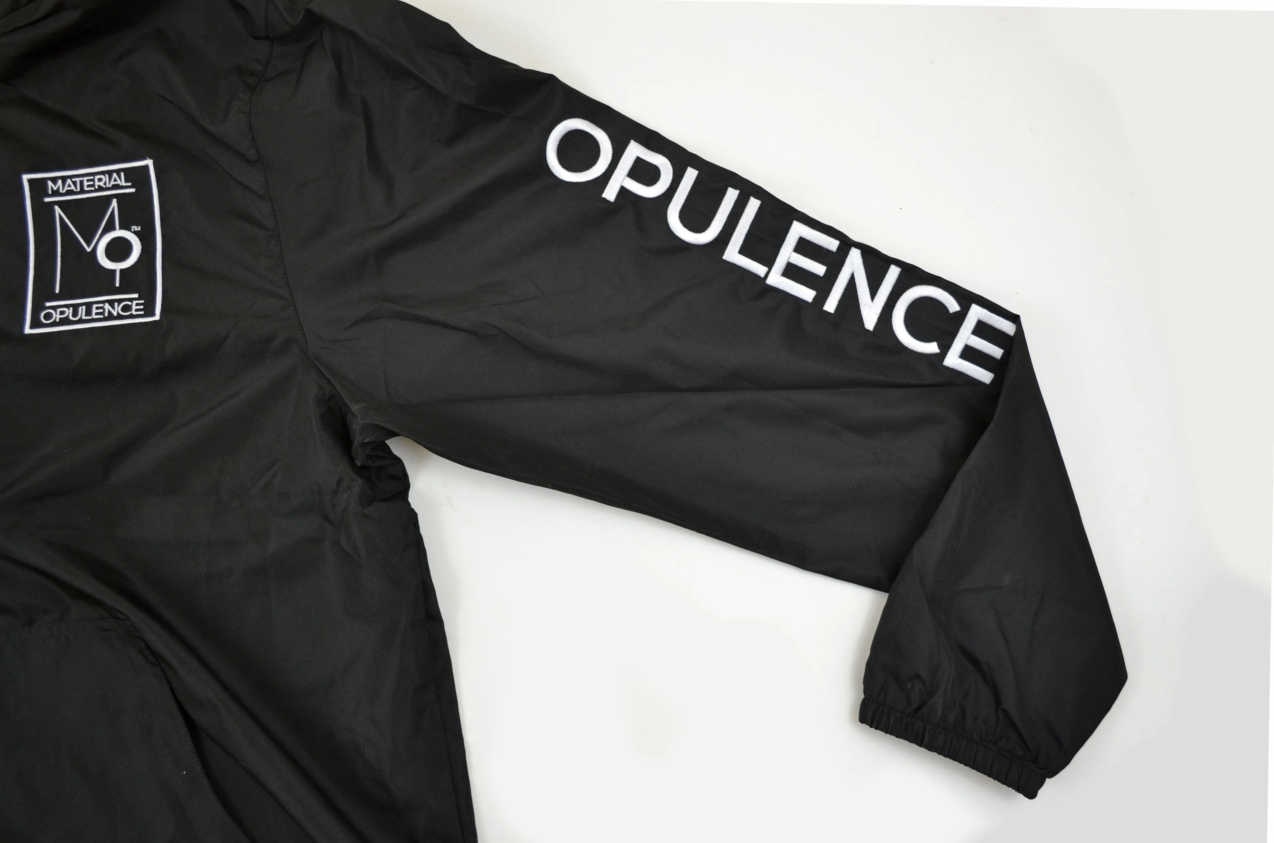 MO Windbreaker Black
